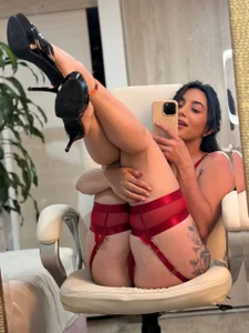 niko_robin red red red 🥵 Poză 4