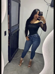 NikolRose flirtatious Billede 4