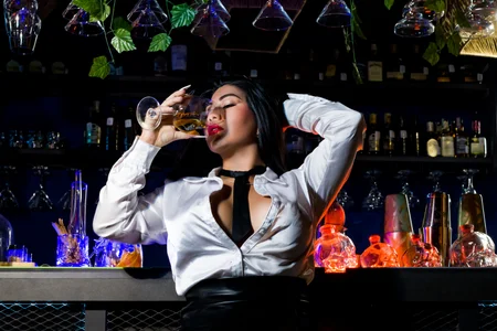 Amanda_Ferrer_ Do we toast? Pic 2