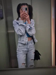 SabrinaHope Public Pic 3