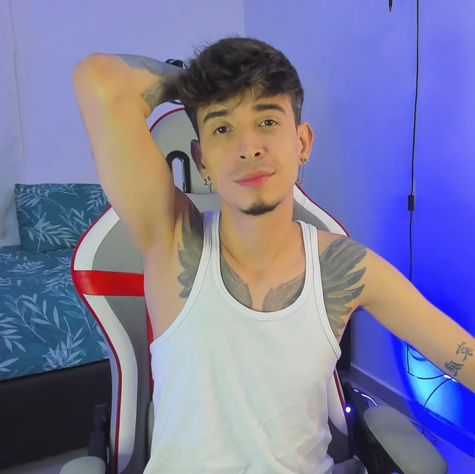 Nova__hard 热门图片 4016