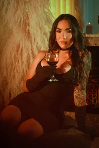 KATALINA_HOT_TS Photoshoot: Elegant Bilde