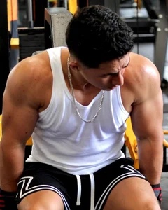 Brad_Summer: Strong ( фото)