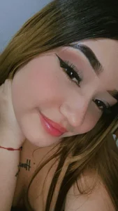 LevisMiia Public Foto 6