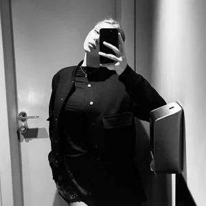 Stefifany: Public ( 3 фото)