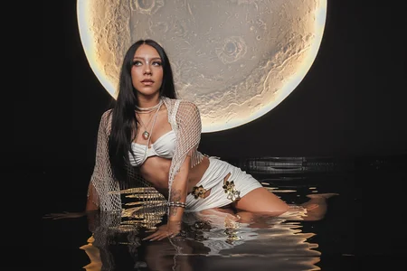 AmaliaCrusのUnder the moon.の枚の写真