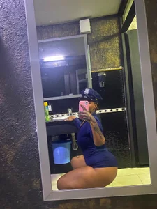 Booty_sleek Public Bilde 2