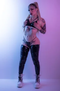 Alissonwalker Public Pic 4