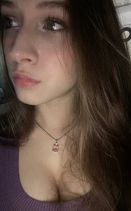 AssumingPail Purple Fotka 2