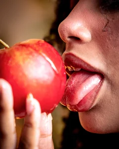 JazmyXXX Some delicious fruit? Pic 8