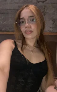 Anna25w Public Gambar
