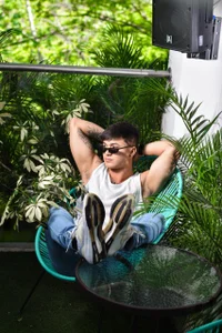 Christopher_strongg I'M A STUDENT Foto 5