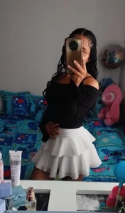 Violetlove_ Public Pic 2