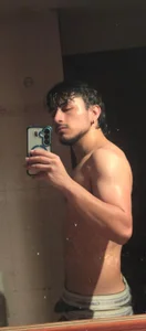 LatinShortt Public Poză