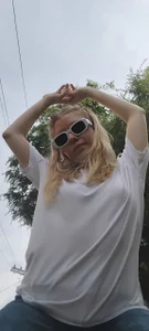 MaryjaneSpider I'm on a walk Pic 3