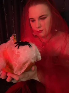 Token or treat 🎃😈 od OliviaTwens  snímek