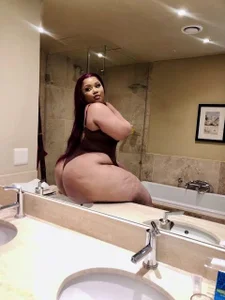 FatAssAfricanBarbie Public Foto