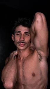 DanielCrush1のPublicの 2枚の写真