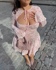 IvyLebelly Just me meow Pic 5