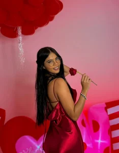 AlexaGlam Public 사진 4
