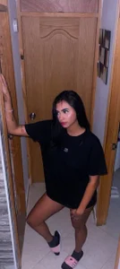 Public de Emelyy_Jones  3 Imagens