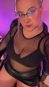 hollie_joliie Public Foto 3