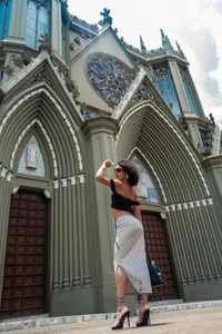 allicemackenzie Feel the fire Pic 3