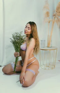 _Kim__M Good atmosphere Immagine 