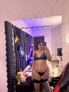 JulieJes Public Pic 4