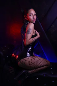 Sweettpleasure Waiting for your order Pic 4