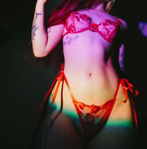 Public od Blue_Shapes  3 snímek