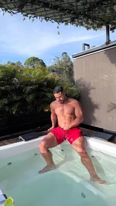 ApoloMakris 🛁💙 slika 3