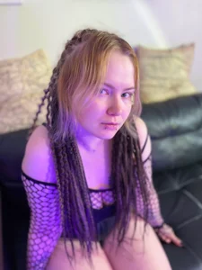 FionaxRider_ Neon mood and dreadlocks💖 Foto