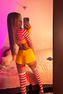 SofiaRosse1 🍟🍔  5. fénykép