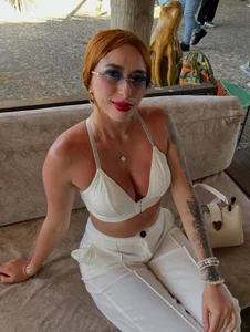 white sarah 🤍 de Belle_Fiore Foto 2