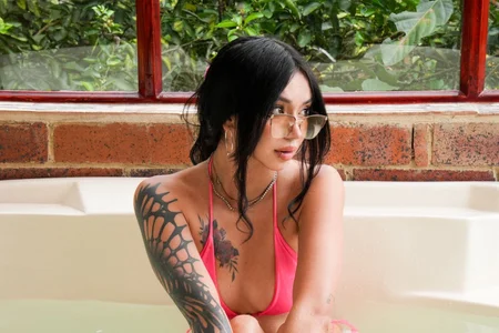 Mia_elioth00 Public Pic