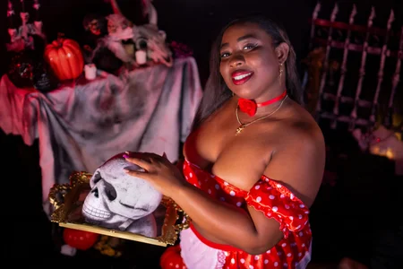 CaseyMoon Halloween 🎃🎃 Pic 2