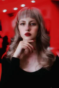 RonnieKiss: Public ( 4 фото)