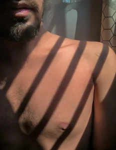 gazi_mehedi: 🥵 ( 3 фото)