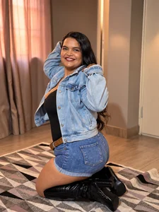 sarayhorny69 Beautiful outfit beautiful position Billede 3