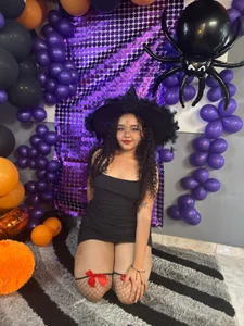 Isis_Bladee Wicked Witch🧙🏽‍♀️ Pic 2