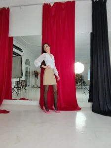 Iren Iren in angel dress 2 Bilde 8