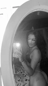 Rose_Anderson Public Pic 2
