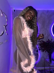 bonieklent QUEEN💋 صورة واحدة|bonieklent QUEEN💋 صورتان|bonieklent QUEEN💋  5 صور|bonieklent QUEEN💋  5 صورة