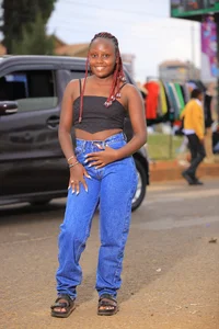 Ebony_Bree Public  5টি ছবি