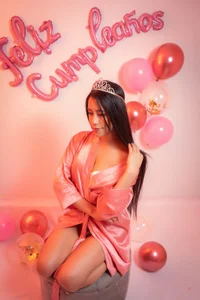 Connie_Bell My birthday week Pic 6