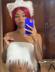 Sofia_Burbano Your sexy Cowgirl 🤍 Pic 3