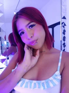 XimenaReid_ Public зображення 4