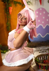 Yazmin_rouse Happy Easter Honey 😍 사진