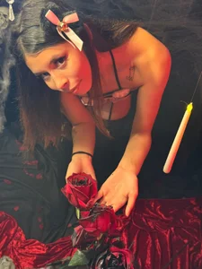 Scarlett_Monroee_ halloween 🎃🎃 slika